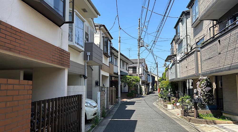 福原麟太郎の住居跡地。新しい住宅が建ち並ぶ。